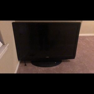 45’’ Sanyo Flat Screen Tv